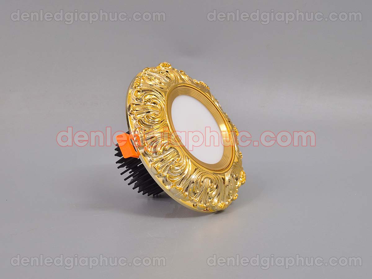 mẫu đèn âm trần tân cổ điển viền vàng D110