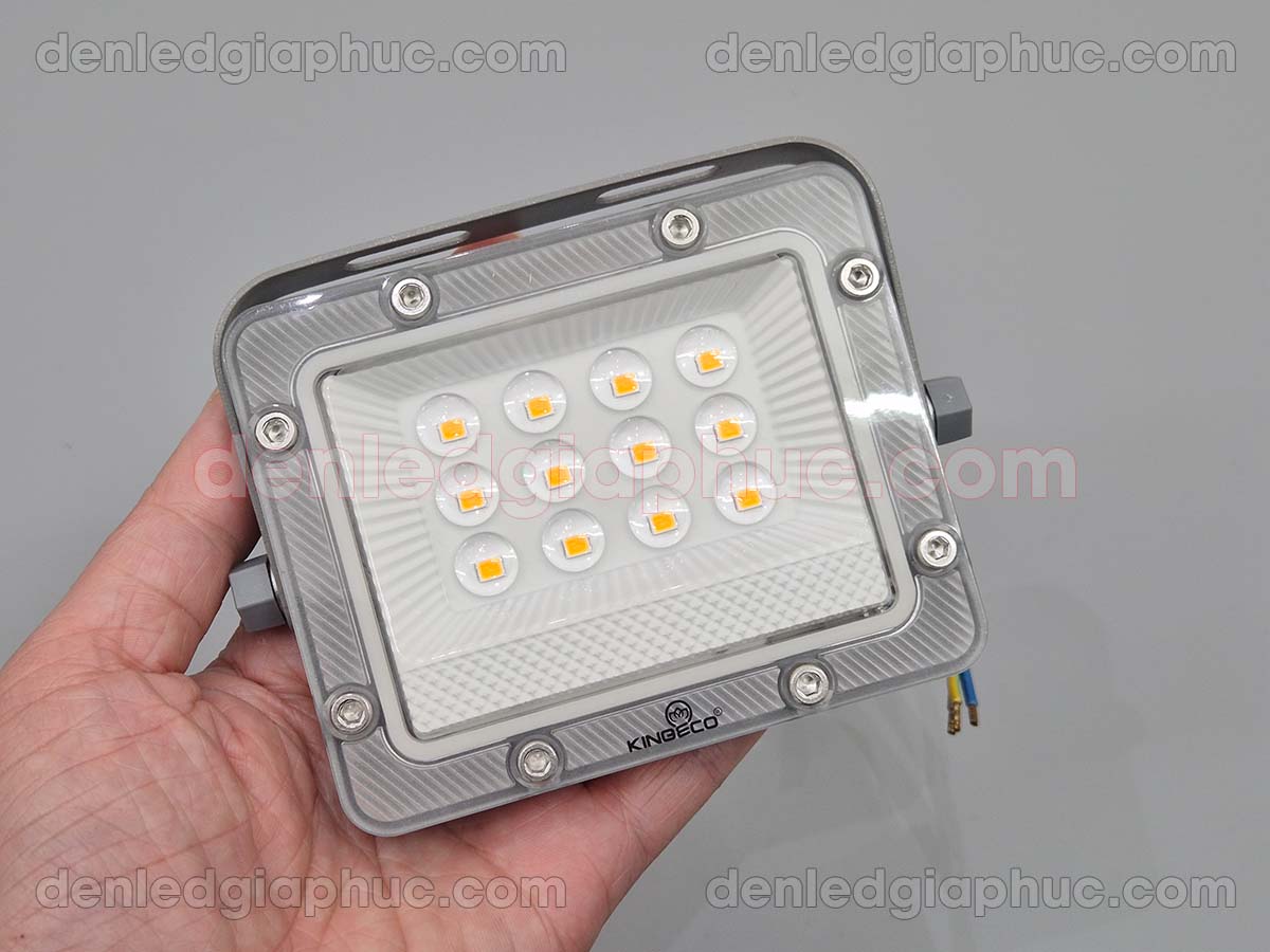Hình ảnh đèn led pha 10w Hình ảnh đèn led pha 10w