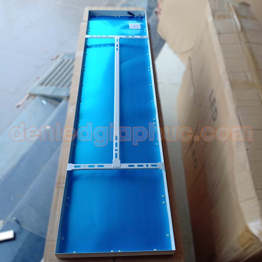 Hình ảnh đèn panel ốp nổi 300x1200