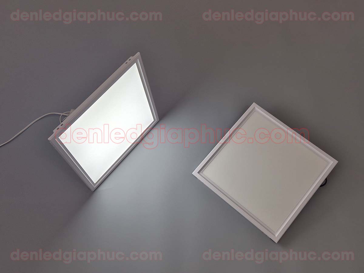 Hình ảnh đèn panel tấm trần nhôm 30x30