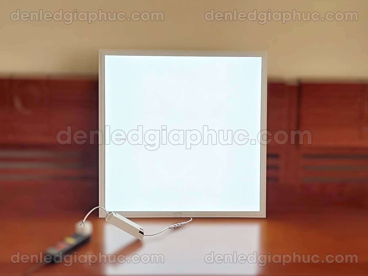 Hình ảnh đèn led 600x600 MPE