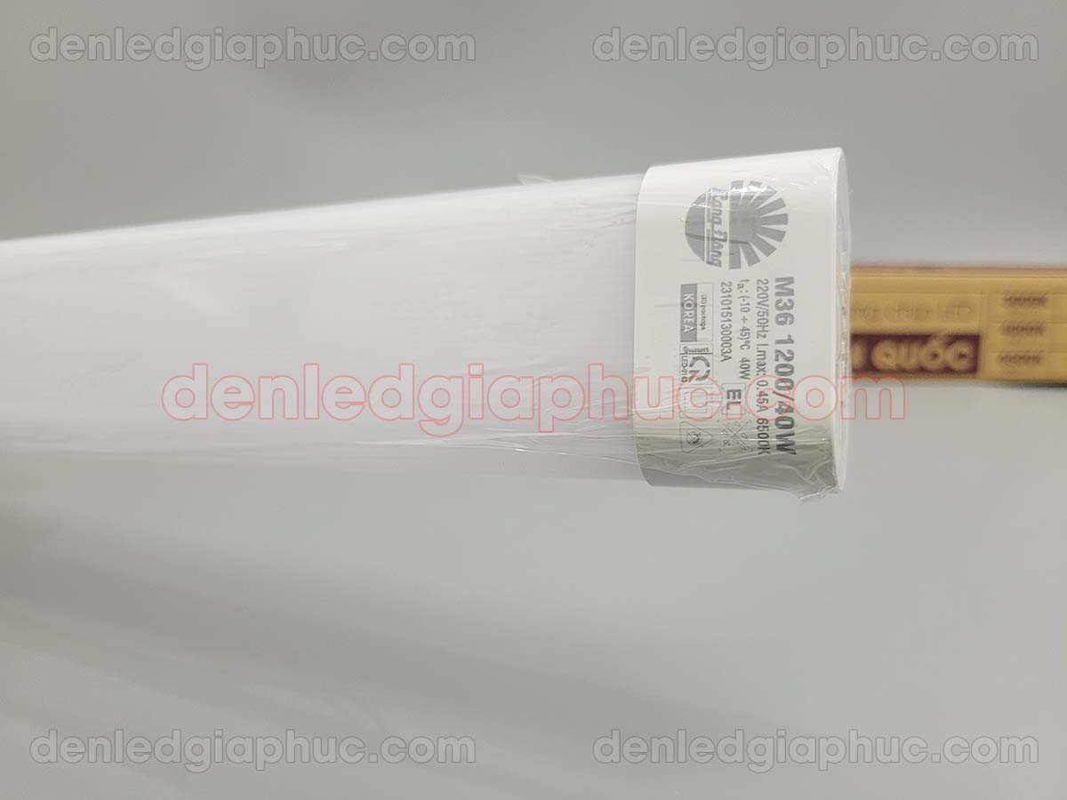 Hình ảnh đèn bán nguyệt tràn viền rạng đông m36