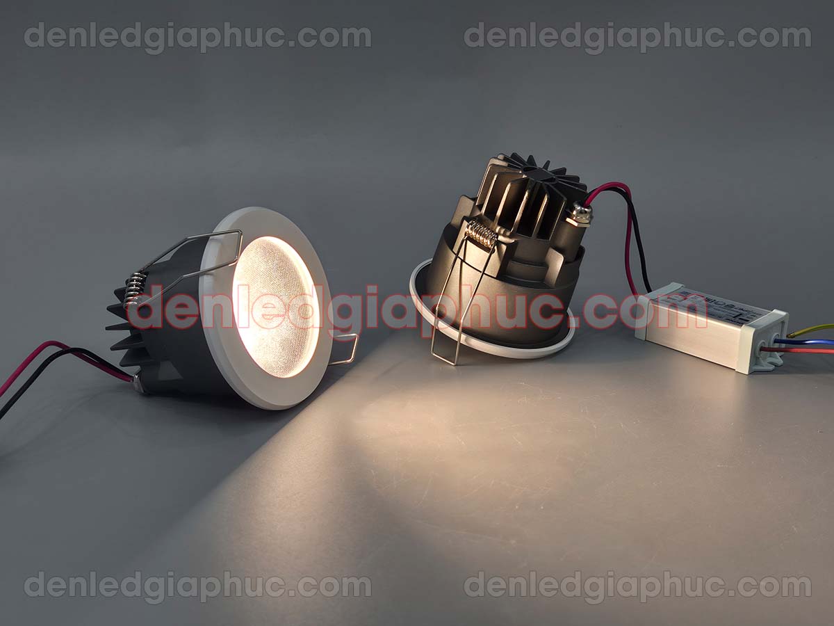 Hình ảnh đèn âm trần spotlight chống ẩm 18w